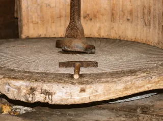 磨坊，磨石，bicke，磨床，空气沟，脊，转轮石，石头