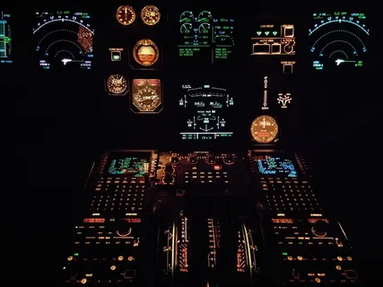 黑色多色控制面板批次