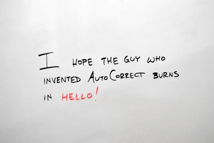 我希望，伙计，发明了，自动更正burns，你好！，文本覆盖，白色，背景