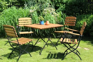 klp、cultural landpartie、lüchow、dannenberg、wendland、garden、garden、garden bench、table group
