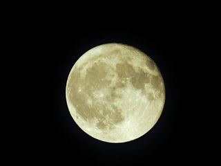 月亮，夜晚，满月，天空，月坑，月光，天文学，太空