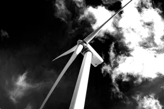 风车灰度摄影