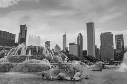 芝加哥、白金汉喷泉、美国、城市景观、格兰特公园、建筑、城市、怡安中心