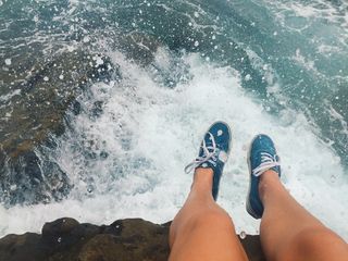 美国，纽波特海滩，科罗纳德玛海滩，海滩，脚，腿，鞋，蓝色