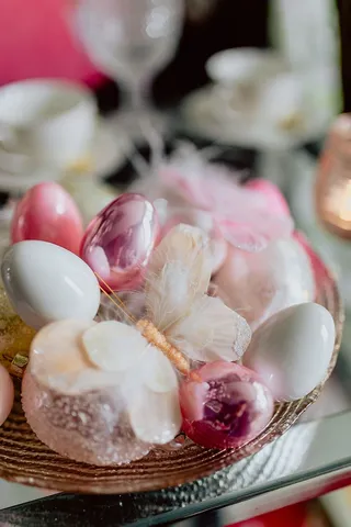 复活节餐桌装饰