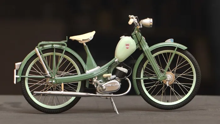 青色，绿色，踏板，轻便摩托车，nsu，nsu快速，轻便摩托车旧，旧轻便摩托车