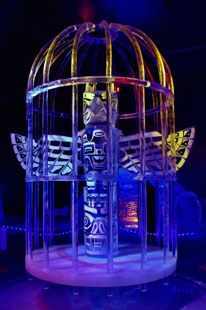 冰雕、艺术、冰世界、展览、夜晚、艺术文化和娱乐、照明、蓝色