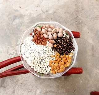 新年，各式冷盘，坚果，食品和饮料，食物，健康，高角度视野，新鲜度