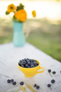 蓝莓，浆果，浆果，蓝莓，早餐，健康，户外，餐桌