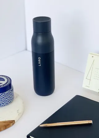 瓶子，摇壶，文字，水瓶，圆筒，食物，甜点，杯子