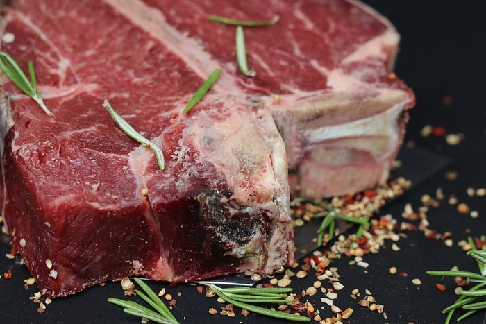 肉，牛肉，食物，牛排，猪肉，红肉，烧烤，丁字骨