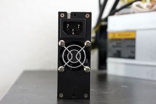 比特币、miner、antminer、硬件、矿山、加密、黄金、现金和现金等价物