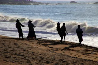 海洋，渔民，人物，海滩，波浪，团队，绳索，工作