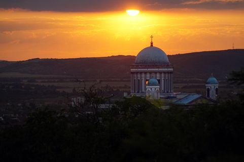 esztergom，basilica，sunset，cathedral，esztergom basilica，basilica cathedral，church，dome