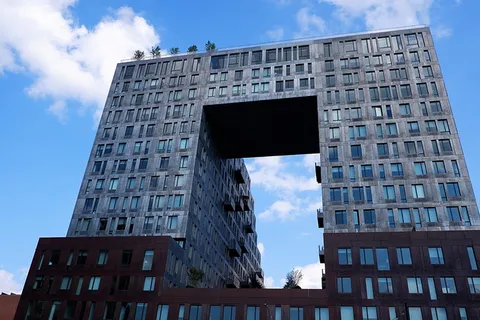 阴天下的灰色建筑 阴天下的灰色建筑