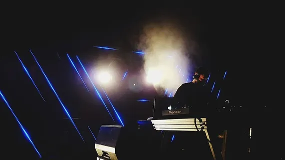 烟雾,dj,角色,音乐,先锋,黑暗,黑人,运动员 烟雾,dj,角色,音乐,先锋,黑暗,黑人,运动员