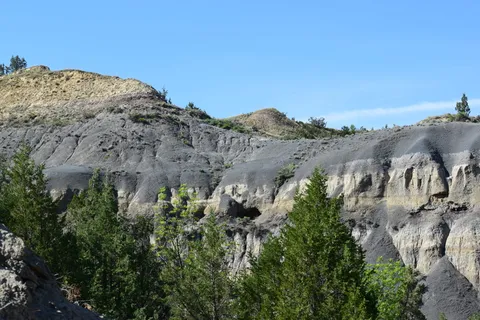 膨润土,解毒,荒地,北达科他州,植物,天空,树木,岩石 膨润土,解毒,荒地,北达科他州,植物,天空,树木,岩石