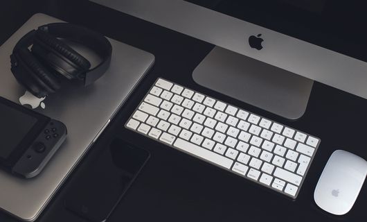 银色imac、Turn、front、apple magic keyboard、magic mouse、macbook、mouse、apple