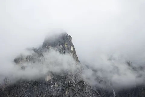 自然,风景,山脉,岩石,云,雾,怪诞,山脉 自然,风景,山脉,岩石,云,雾,怪诞,山脉