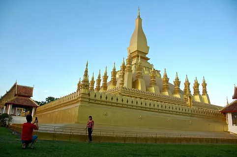 wat pro tad lung，建筑，建筑外观，建筑结构，天空，礼拜场所，宗教，信仰