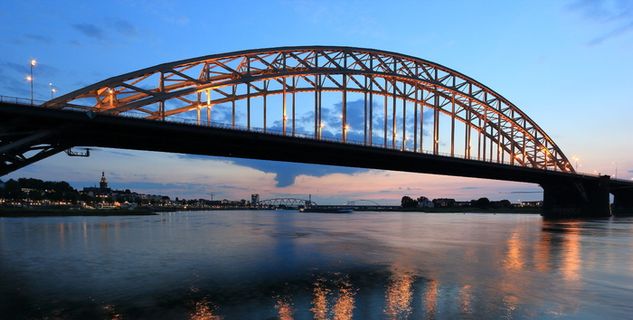 荷兰,奈梅根,river,waal,waalbridge,waalbrug,holland,steel 荷兰,奈梅根,river,waal,waalbridge,waalbrug,holland,steel
