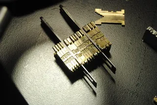 打印、linotype设置、阵列、排版、室内、高角度视图、静物、无人