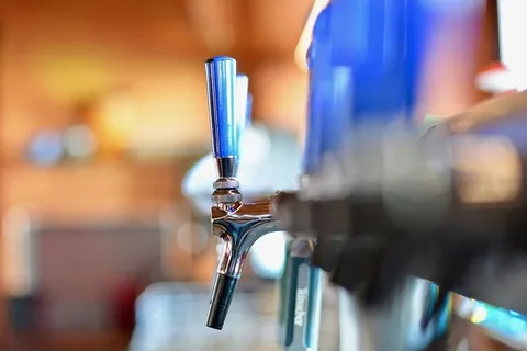 水龙头、blur、bokeh、钢铁、酒吧、饮料、灯具、室内