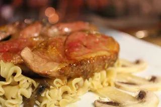 鸭，胸脯，酱，塔利亚特尔，烤制，鸭胸脯，玫瑰，食品