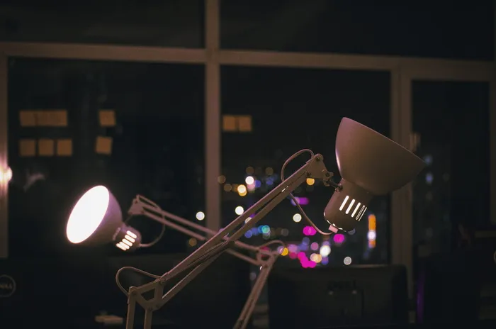 offce，night，night light，night office，desktop，desktop light，desktop light，lamp