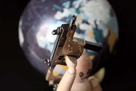 *，世界，枪支，克里斯矢量，战争，全球，国际*，