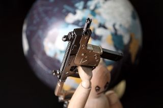 *，世界，枪支，克里斯矢量，战争，全球，国际*，