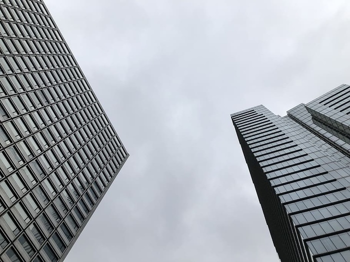 建筑、办公楼、城市、布鲁塞尔、比利时、城市、城镇、太阳能电池板