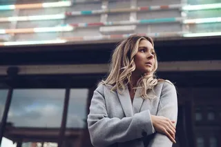 女商人等待照片