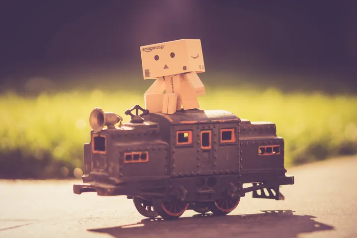 玩具火车顶部的Danboard