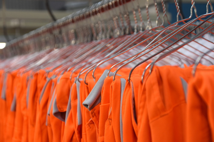 德国，elmshorn，衣架，工作场所，橙色，洗衣房，工业，纺织品