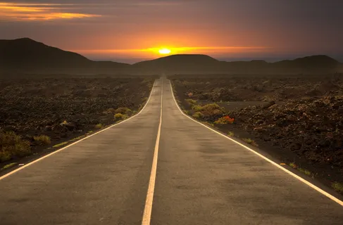 沥青路、日落、道路、公路、旅行、沥青、天空、景观 沥青路、日落、道路、公路、旅行、沥青、天空、景观