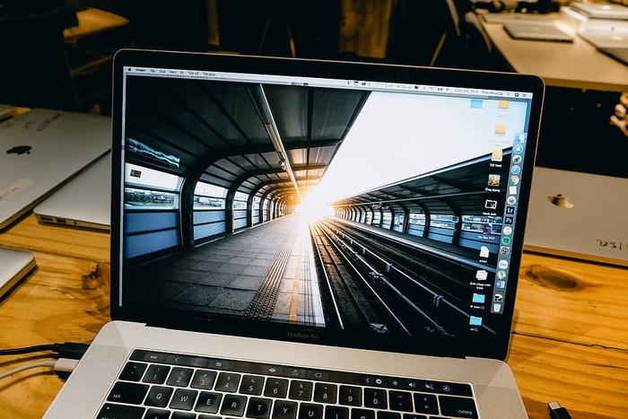 越南、iTunes咖啡、macbook pro、macbook、macbook silver、触摸屏、工作场所、通讯