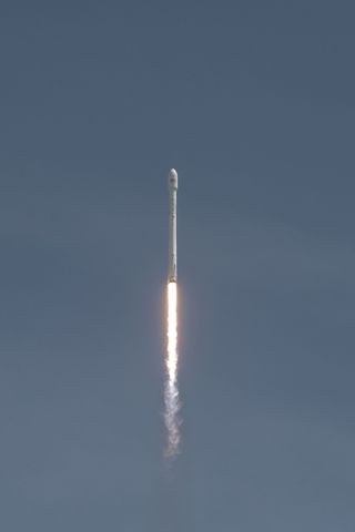 导弹发射，火箭发射，spacex，升空，发射，火焰，推进，太空