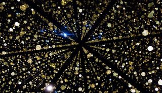 意大利、罗马、基奥斯特罗·德尔布拉曼特、树叶、硬币、货币、星星、金色