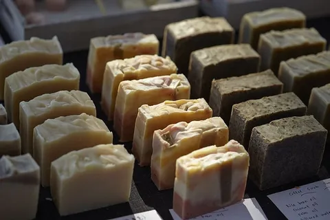 精选、聚焦摄影甜点、手工香皂、工艺品、香皂、浴缸、护理用品、洗漱用品