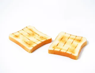 两个烤面包，烤面包机，弹出式烤面包机，烤面包，切片，面包，食物，白背