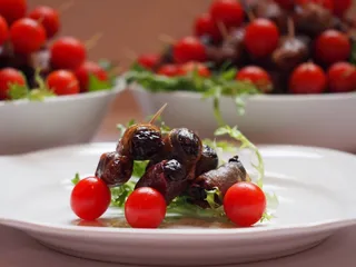 小吃，招待会，骑马的魔鬼，小吃，食品，樱桃番茄，食品和饮料，水果