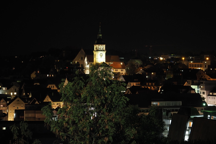 晚上，塔，教堂，城市塔，城市，建筑，地标，天际线