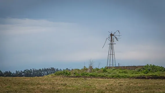 田地、磨坊、破碎、自然、景观、水磨、燃料和发电、环境 田地、磨坊、破碎、自然、景观、水磨、燃料和发电、环境