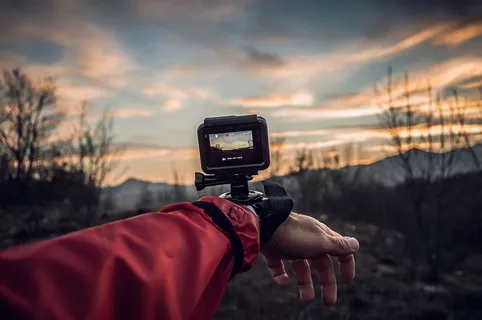 相机,go pro,人,手,坐骑,自然,唱片,视频 相机,go pro,人,手,坐骑,自然,唱片,视频