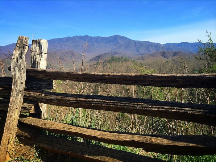棕色，木质，栅栏，旁边，草地，风景，山，乡村