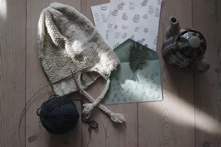 灰色、针织、帽子、棕色、木质、表面、纱线、线