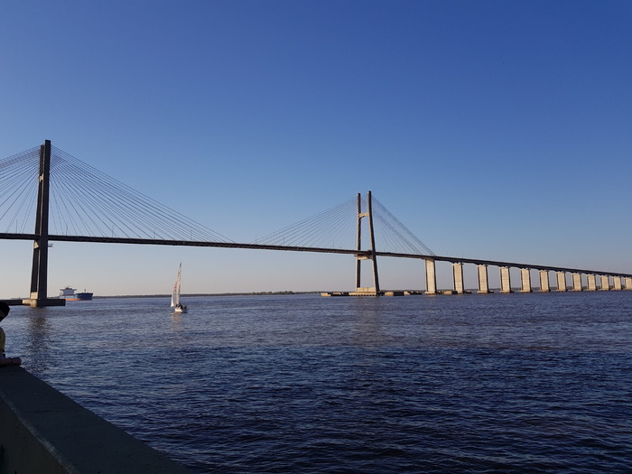 bridge、atardercer、rosario、santa fe、阿根廷、architecture、rosario-victoria、船