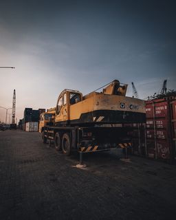 橙色重型设备