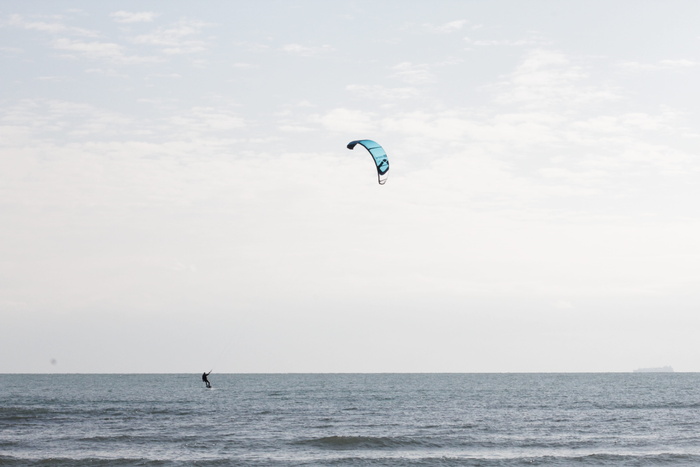 chioggia，sottomarina，意大利，kitesurf，surf，fly in the sky，cielo grigio，sport al mare